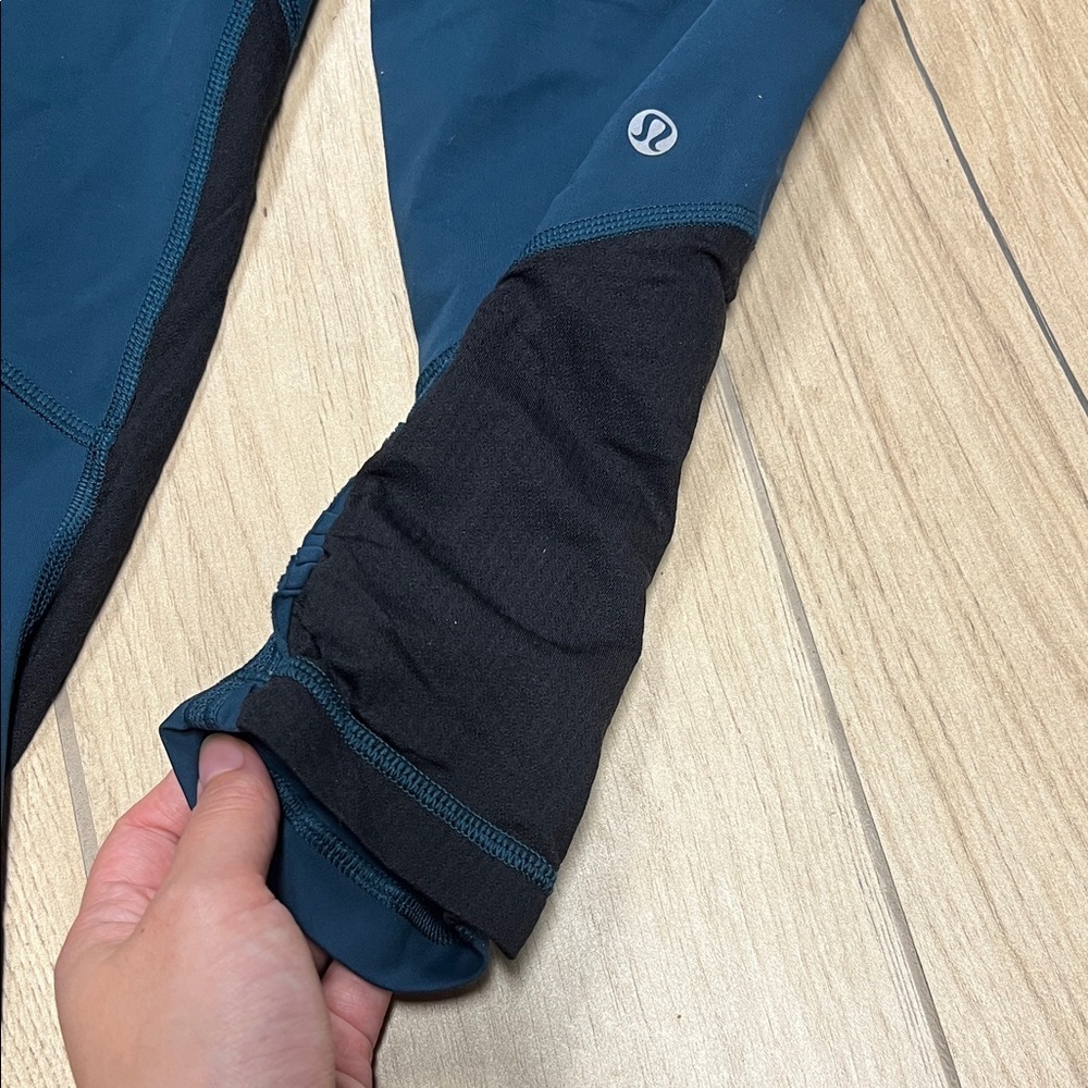 lululemon athletica run for your life Blue and Black Leggings - Picture 2 of 7